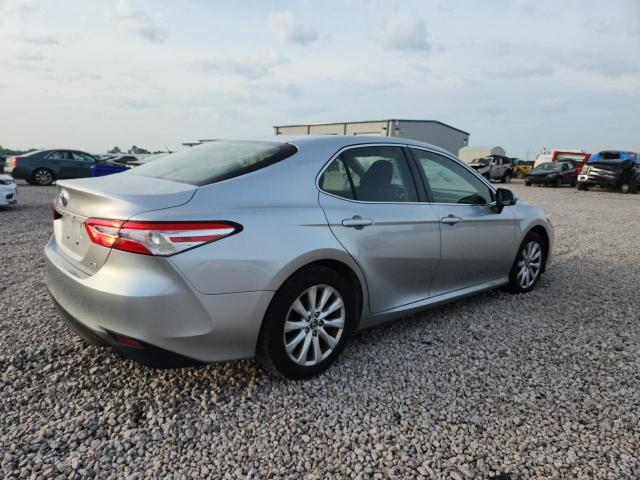 Aukcja sprzedaży 2018 Toyota Camry, vin: JTNB11HKXJ3013867, numer aukcji: 55724266
