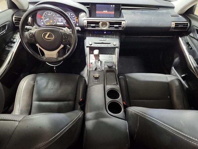 55180006 :رقم المزاد ، JTHCF1D27F5020950 vin ، 2015 Lexus Is مزاد بيع