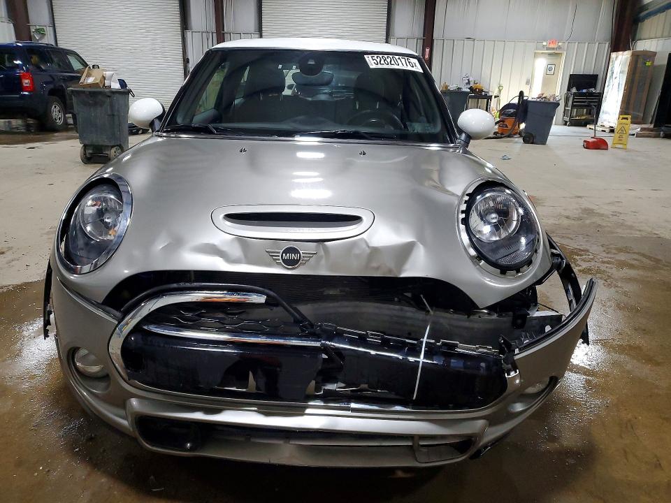 52820176 :رقم المزاد ، WMWXP7C59K2L25289 vin ، 2019 Mini Cooper مزاد بيع