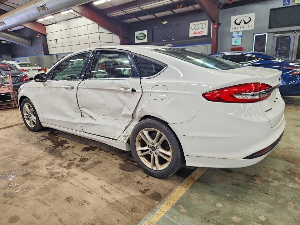 53752266 :رقم المزاد ، 3FA6P0H75JR117300 vin ، 2018 Ford Fusion مزاد بيع