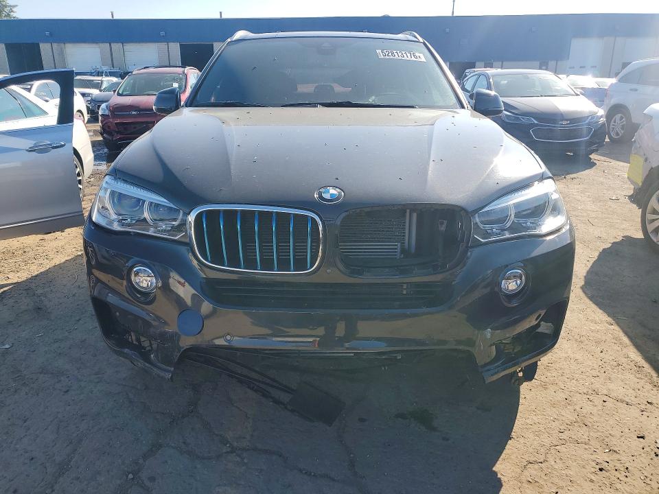 52813176 :رقم المزاد ، 5UXKT0C59J0V98354 vin ، 2018 Bmw X5 مزاد بيع