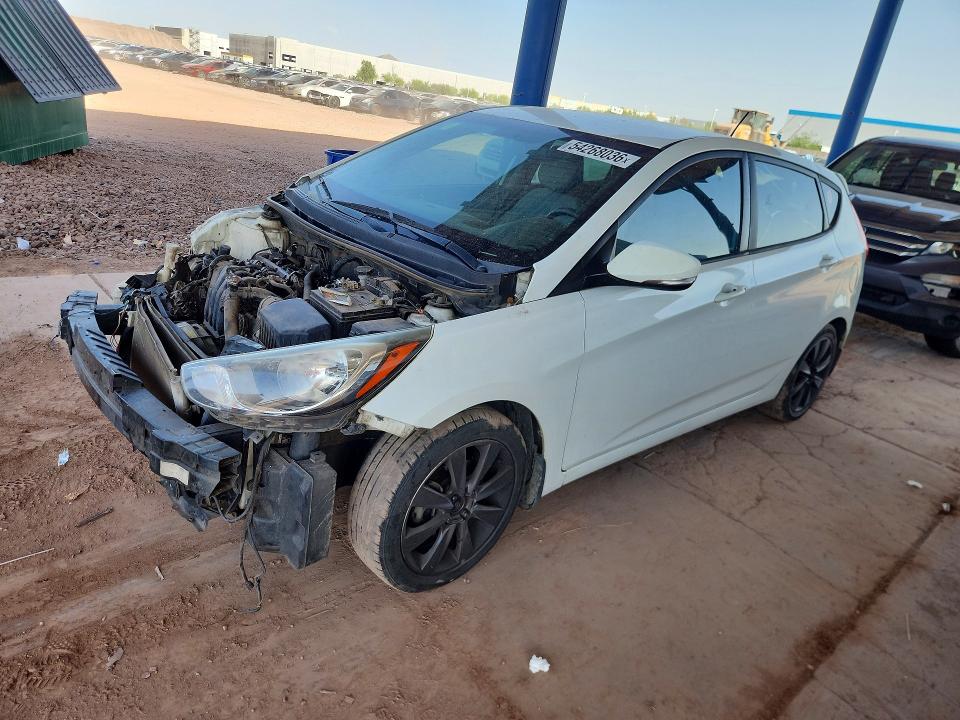 2013 Hyundai Accent მანქანა იყიდება აუქციონზე, vin: KMHCU5AE0DU096571, აუქციონის ნომერი: 54268036