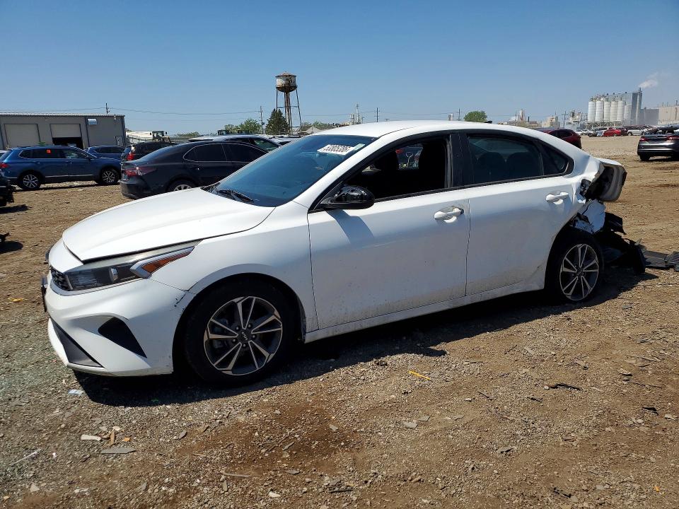2022 Kia Forte მანქანა იყიდება აუქციონზე, vin: 3KPF24ADXNE466143, აუქციონის ნომერი: 53805386
