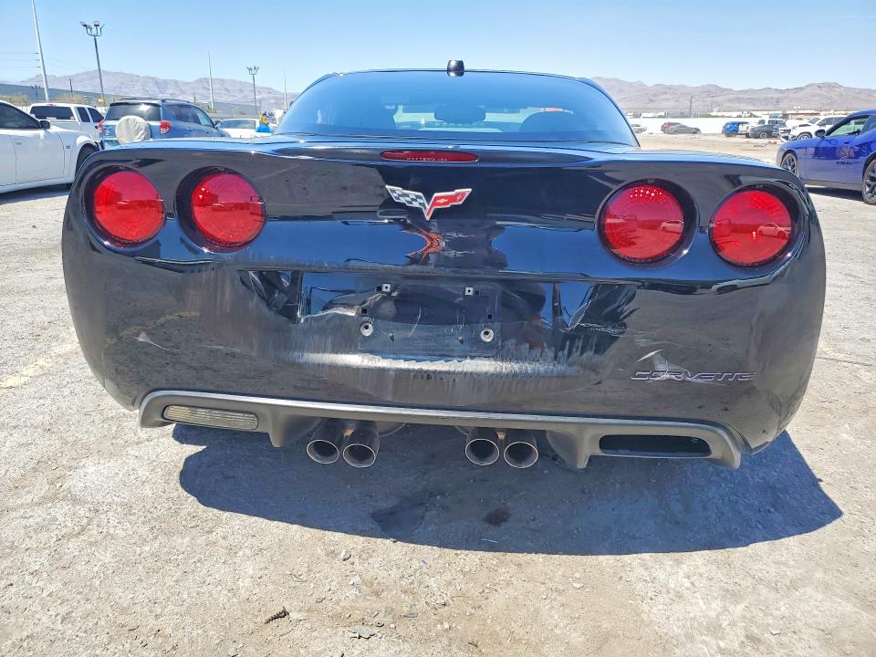 2005 Chevrolet Corvette მანქანა იყიდება აუქციონზე, vin: 1G1YY24U955103568, აუქციონის ნომერი: 52101256