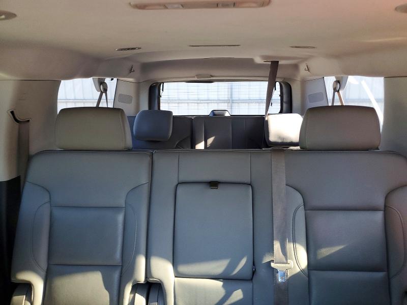 2015 Chevrolet Suburban მანქანა იყიდება აუქციონზე, vin: 1GNSCJKC4FR702430, აუქციონის ნომერი: 53051886