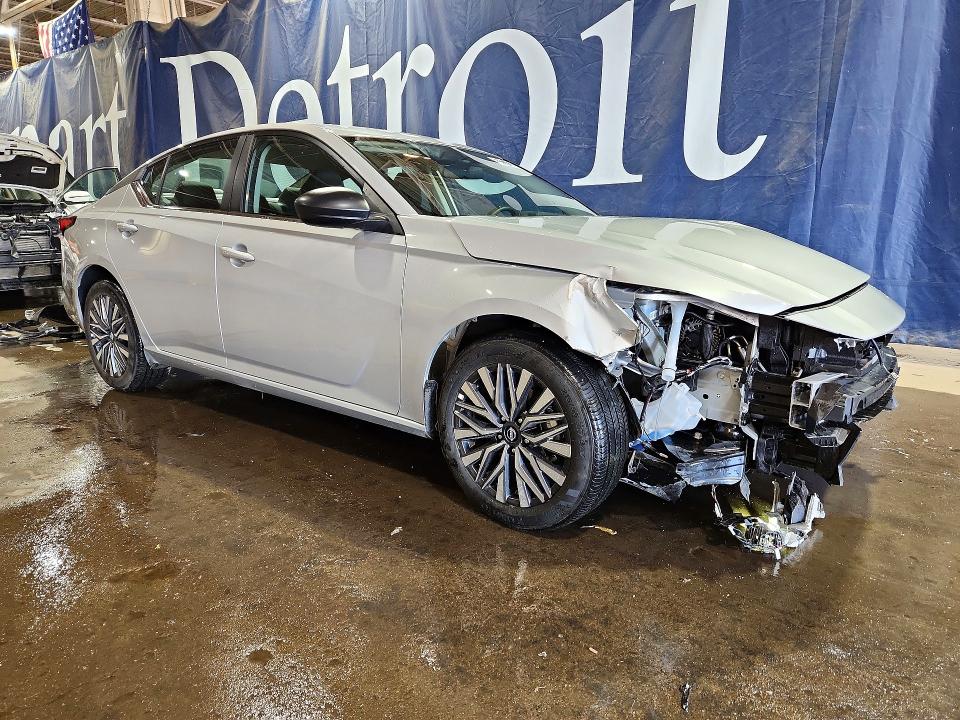 2026 Nissan Altima მანქანა იყიდება აუქციონზე, vin: 1N4BL4DV9TN323778, აუქციონის ნომერი: 53234186