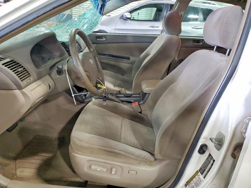 54413966 :رقم المزاد ، 4T1BE32K35U574663 vin ، 2005 Toyota Camry مزاد بيع