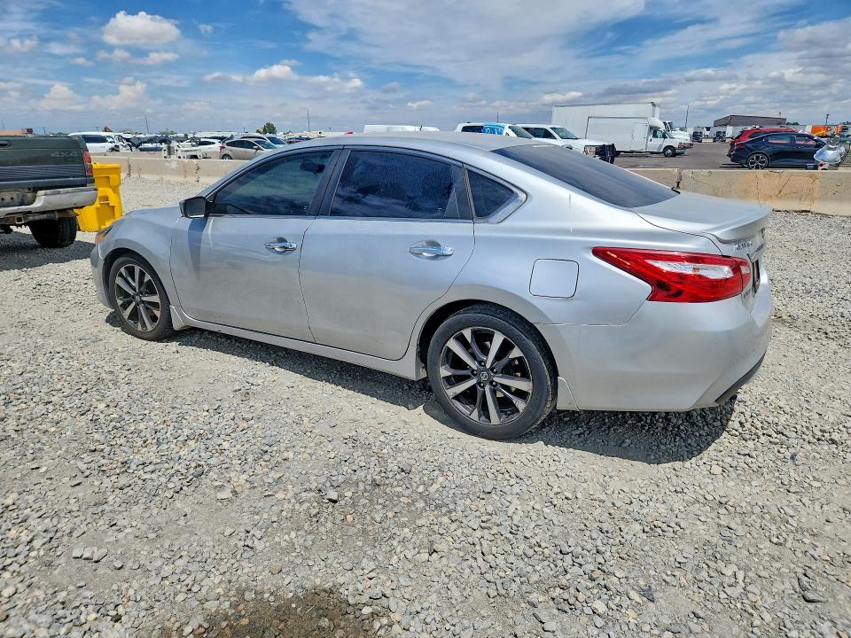 51924006 :رقم المزاد ، 1N4AL3AP1GC177423 vin ، 2016 Nissan Altima مزاد بيع