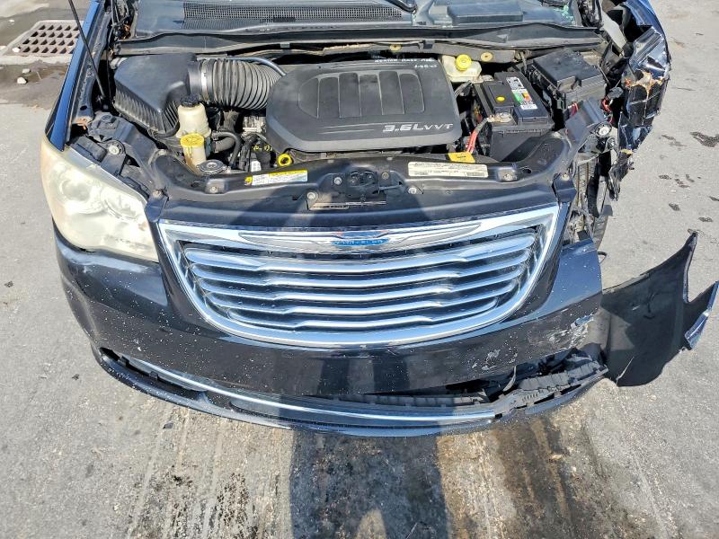 2012 Chrysler Town & Country მანქანა იყიდება აუქციონზე, vin: 2C4RC1GG5CR303552, აუქციონის ნომერი: 52654036