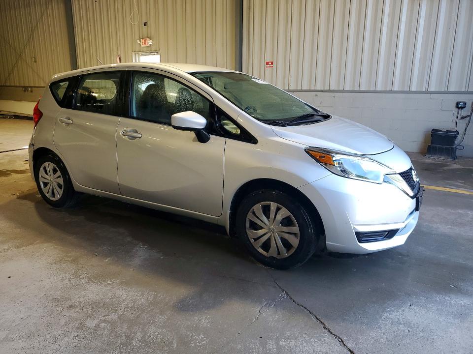 55081796 :رقم المزاد ، 3N1CE2CP7JL361588 vin ، 2018 Nissan Versa Note مزاد بيع