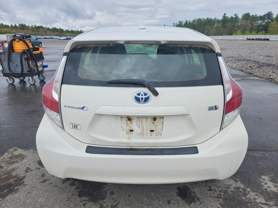 53591946 :رقم المزاد ، JTDKDTB34F1112065 vin ، 2015 Toyota Prius C مزاد بيع