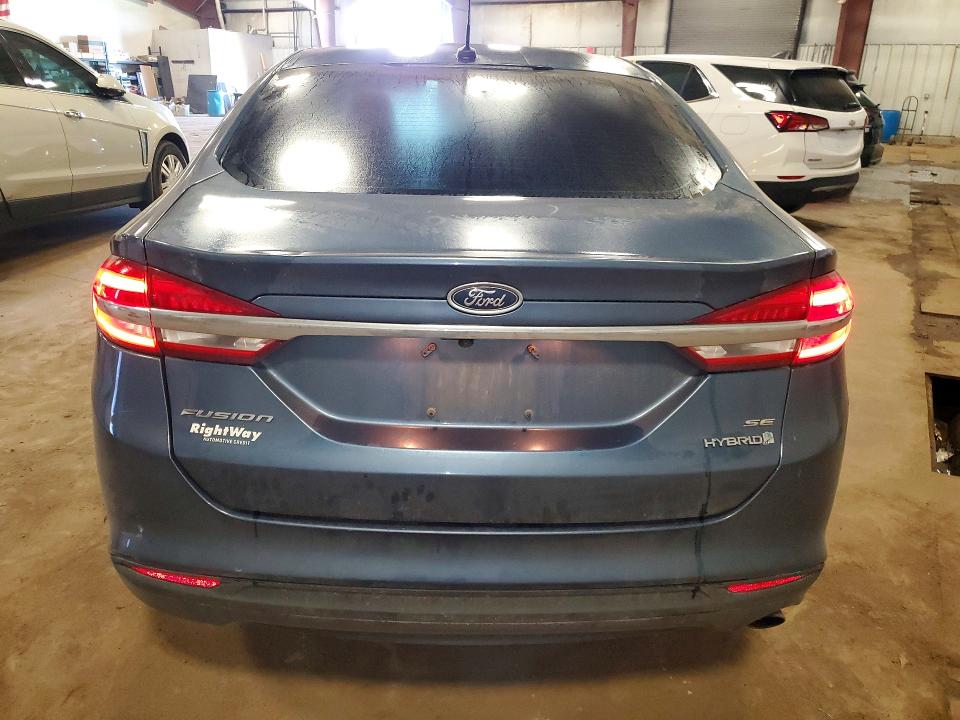52185726 :رقم المزاد ، 3FA6P0LU6JR124088 vin ، 2018 Ford Fusion مزاد بيع