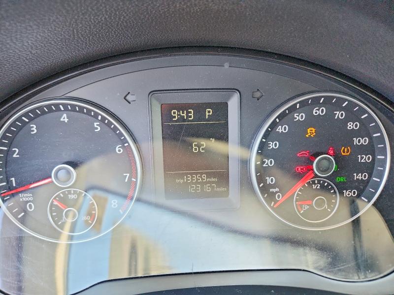 2010 Volkswagen Jetta მანქანა იყიდება აუქციონზე, vin: 3VWRZ7AJ4AM039263, აუქციონის ნომერი: 52493966