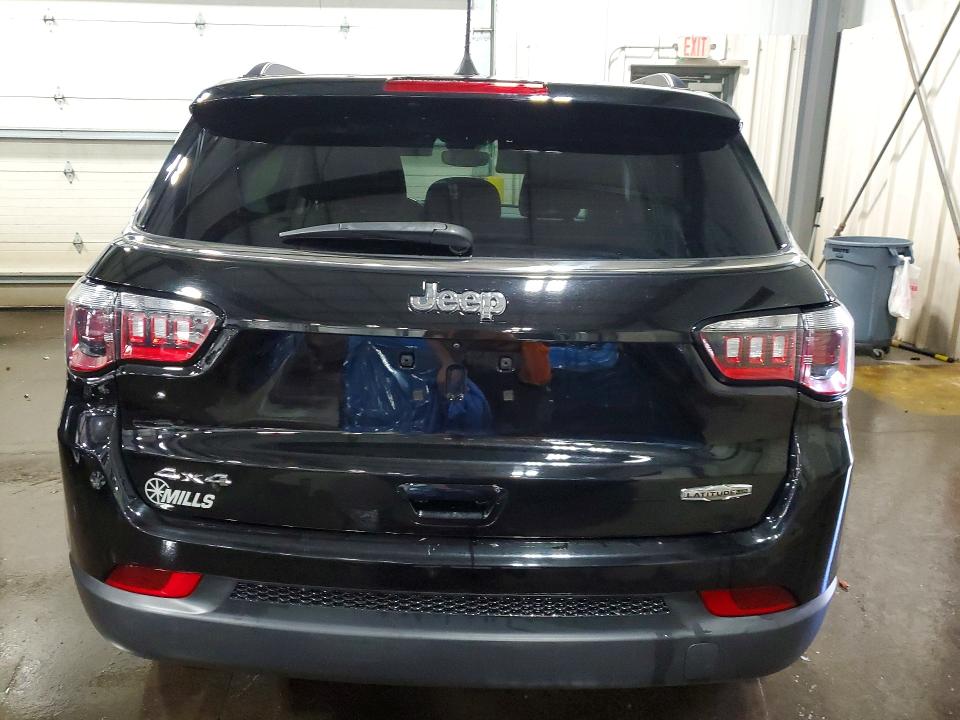 Продаж на аукціоні авто 2022 Jeep Compass, vin: 3C4NJDFB1NT117972, номер лоту: 53728666