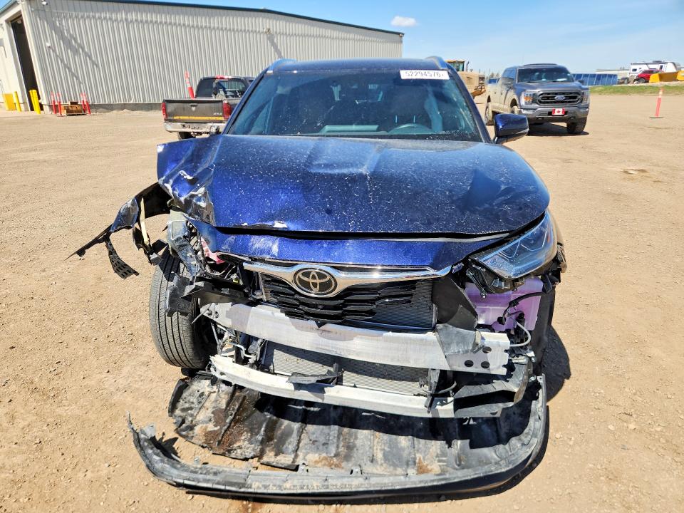 52294576 :رقم المزاد ، 5TDFZRBH3NS192591 vin ، 2022 Toyota Highlander مزاد بيع