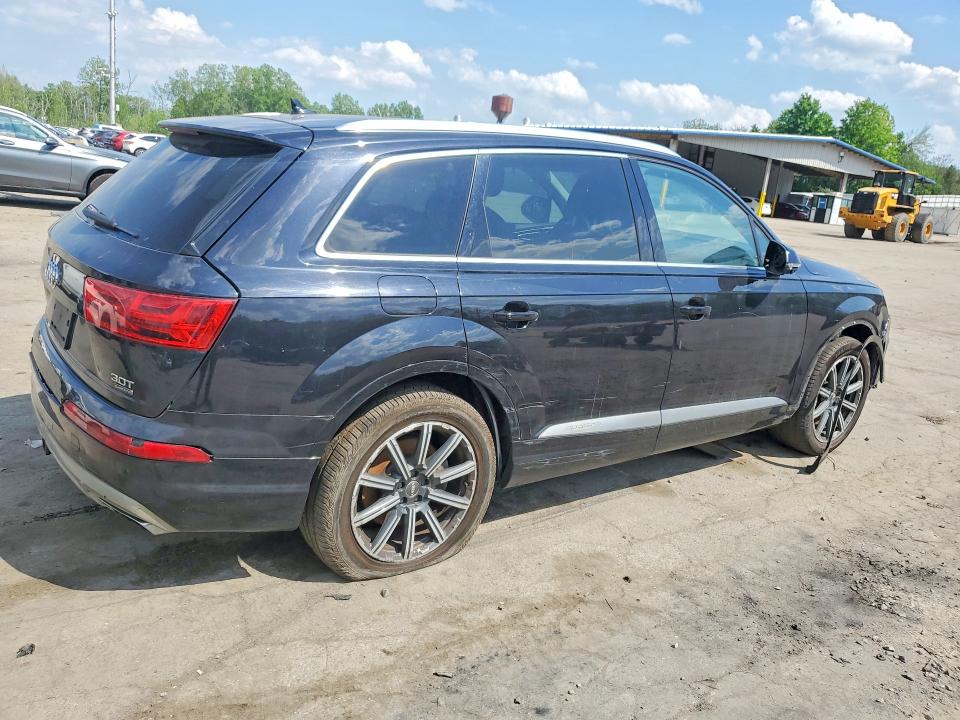 Продажа на аукционе авто 2017 Audi Q7, vin: WA1LAAF7XHD003023, номер лота: 53588066