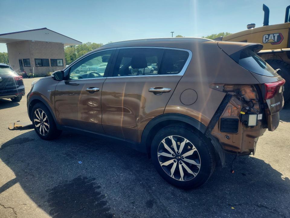 2018 Kia Sportage მანქანა იყიდება აუქციონზე, vin: KNDPNCACXJ7373663, აუქციონის ნომერი: 53750116