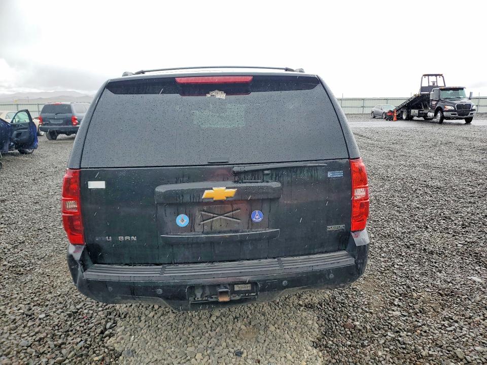 Продажа на аукционе авто 2012 Chevrolet Suburban, vin: 1GNSKJE75CR134914, номер лота: 54899046