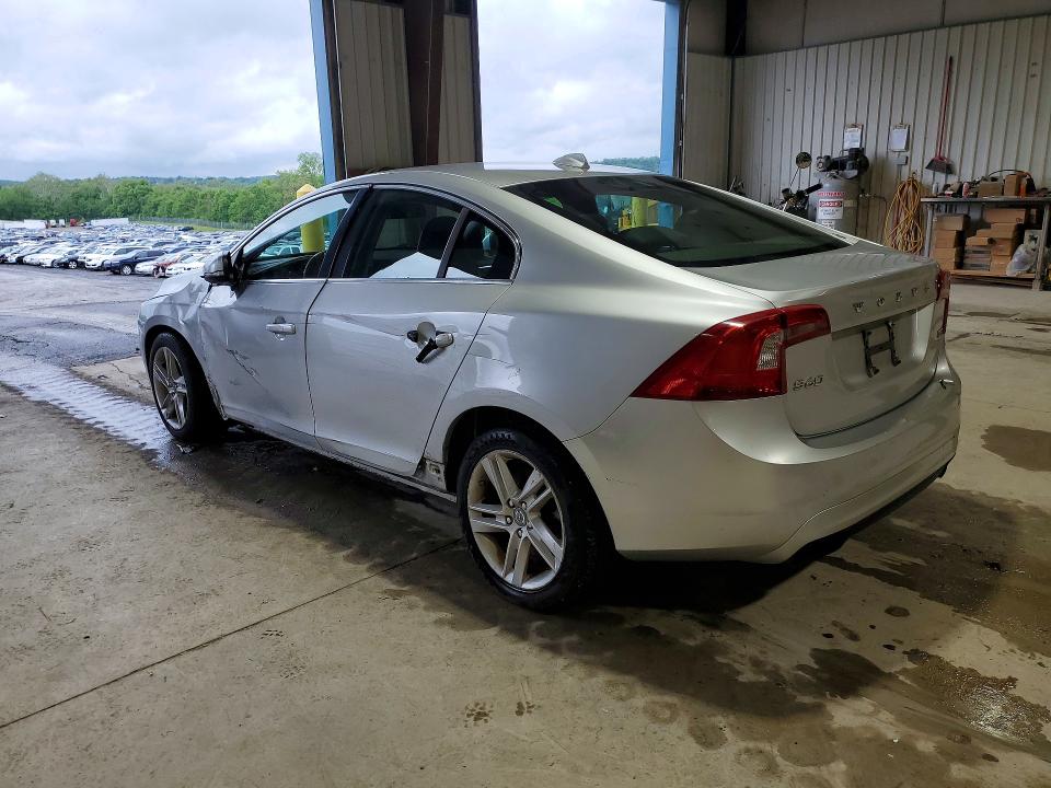 2014 Volvo S60 მანქანა იყიდება აუქციონზე, vin: YV1612FS2E2298195, აუქციონის ნომერი: 54020156