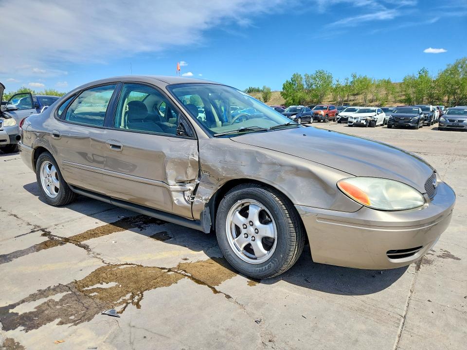 Продажа на аукционе авто 2004 Ford Taurus, vin: 1FAFP55S14G159156, номер лота: 53377306