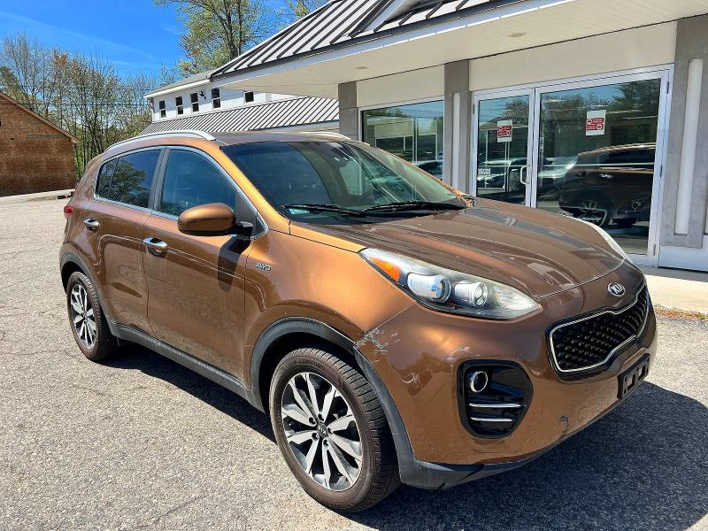 2017 Kia Sportage მანქანა იყიდება აუქციონზე, vin: KNDPNCAC2H7032557, აუქციონის ნომერი: 54671206