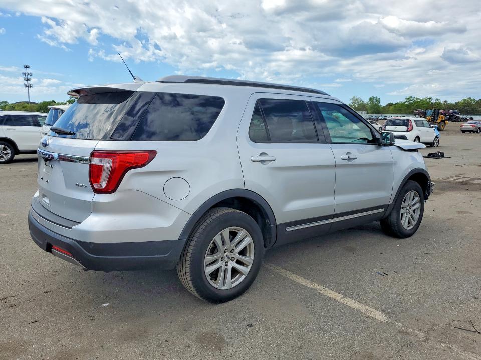 55335696 :رقم المزاد ، 1FM5K8D86KGB32703 vin ، 2019 Ford Explorer مزاد بيع