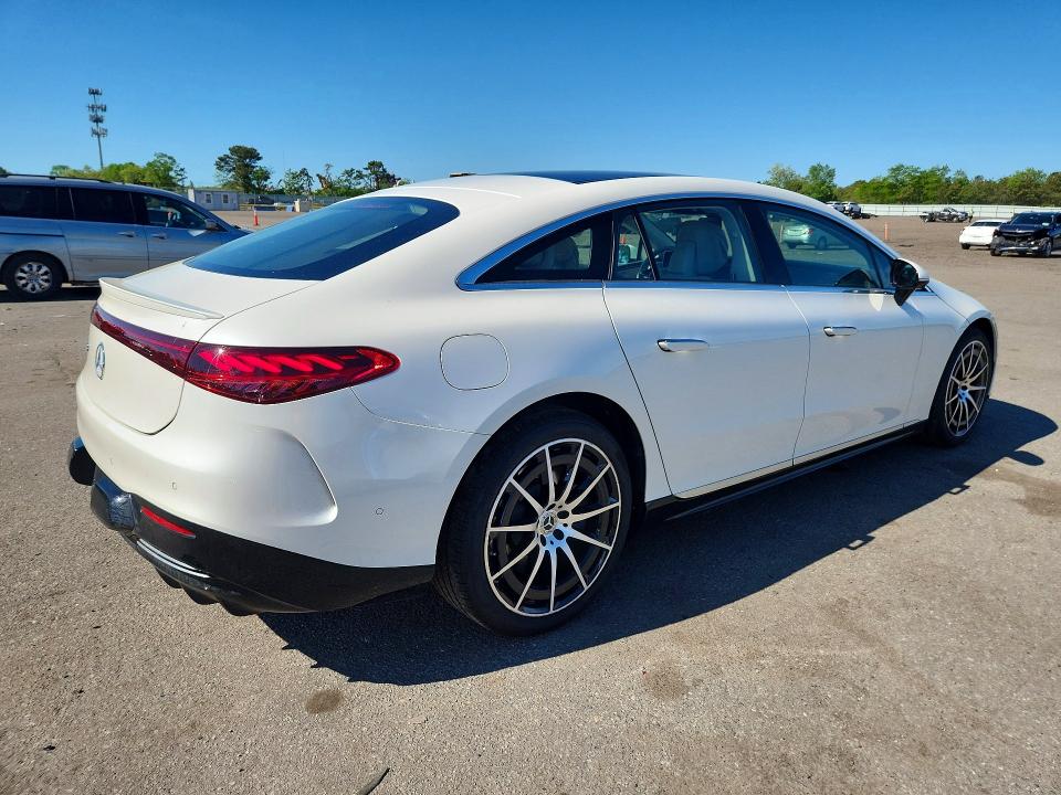 55493896 :رقم المزاد ، W1KCG2DB6NA012841 vin ، 2022 Mercedes-benz Eqs Sedan مزاد بيع