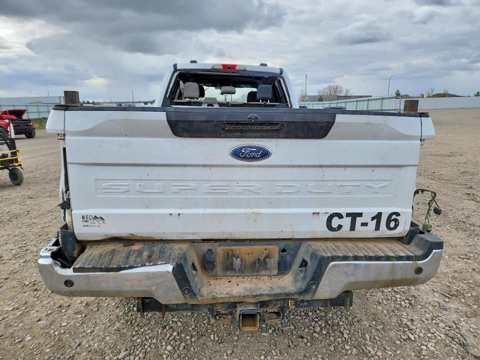 51777586 :رقم المزاد ، 1FT8W3BT3NEF26918 vin ، 2022 Ford F350 مزاد بيع