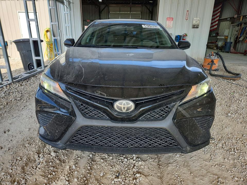 Продаж на аукціоні авто 2018 Toyota Camry, vin: JTNB11HK9J3014640, номер лоту: 51856996