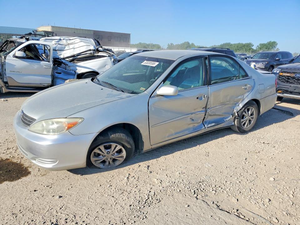 Auction sale of the 2004 Toyota Camry, vin: 4T1BF30K84U062346, lot number: 53038586