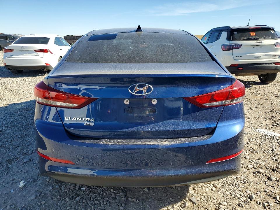 2017 Hyundai Elantra მანქანა იყიდება აუქციონზე, vin: 5NPD74LF9HH186589, აუქციონის ნომერი: 53945676