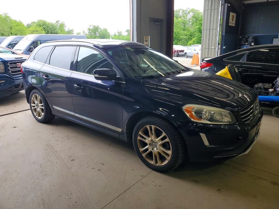 Продаж на аукціоні авто 2016 Volvo Xc60, vin: YV4612RK7G2839579, номер лоту: 54667716