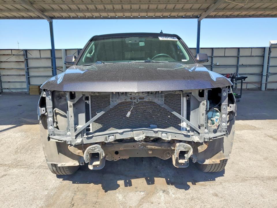 52423406 :رقم المزاد ، 1GNSKJKC1FR276506 vin ، 2015 Chevrolet Suburban مزاد بيع