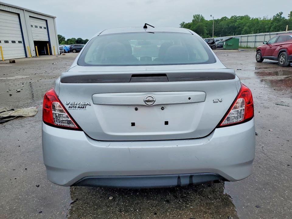 2018 Nissan Versa მანქანა იყიდება აუქციონზე, vin: 3N1CN7AP6JL835921, აუქციონის ნომერი: 52018656