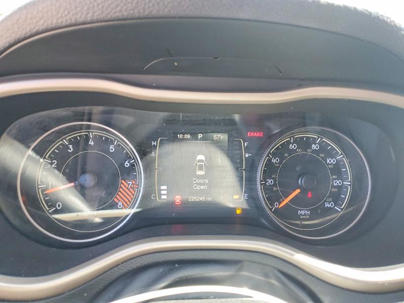 2015 Jeep Cherokee მანქანა იყიდება აუქციონზე, vin: 1C4PJMCS3FW514477, აუქციონის ნომერი: 53945386