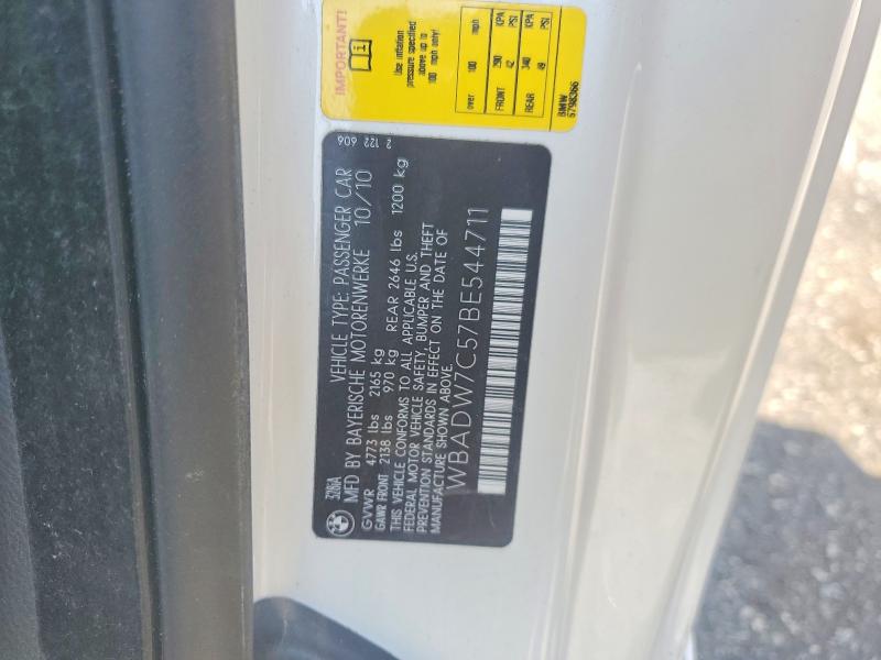 51897906 :رقم المزاد ، WBADW7C57BE544711 vin ، 2011 Bmw 328 مزاد بيع