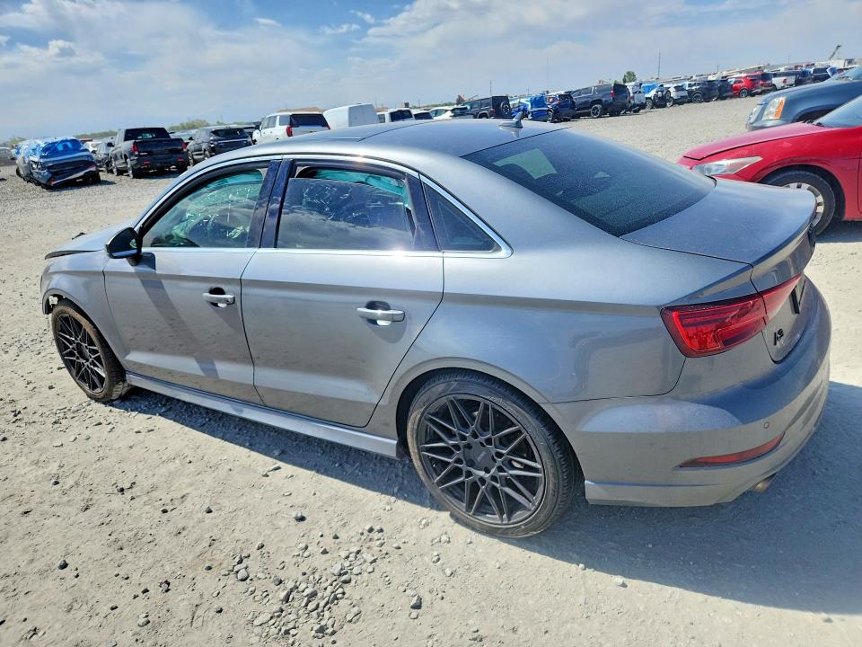 2018 Audi A3 მანქანა იყიდება აუქციონზე, vin: WAUJ8GFF6J1080124, აუქციონის ნომერი: 53445656