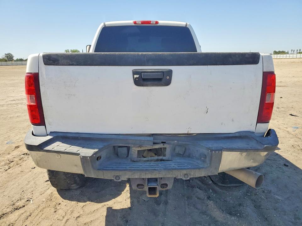 53991266 :رقم المزاد ، 1GC2KXC84BZ437558 vin ، 2011 Chevrolet Silverado مزاد بيع