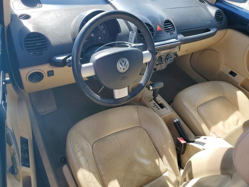 2004 Volkswagen New Beetle მანქანა იყიდება აუქციონზე, vin: 3VWCD31YX4M316691, აუქციონის ნომერი: 53303866