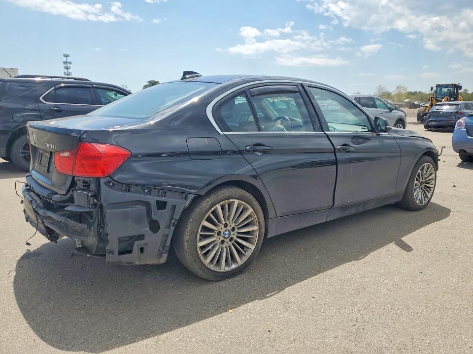 52927016 :رقم المزاد ، WBA3B5G55FNS19860 vin ، 2015 Bmw 328 مزاد بيع
