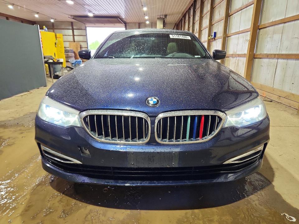 51181486 :رقم المزاد ، WBAJA7C35HG903941 vin ، 2017 Bmw 530 مزاد بيع