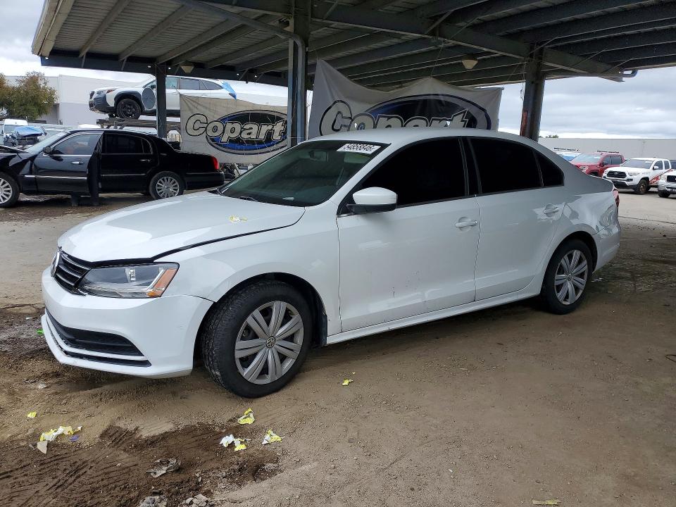 2017 Volkswagen Jetta მანქანა იყიდება აუქციონზე, vin: 3VW2B7AJXHM389352, აუქციონის ნომერი: 54858846
