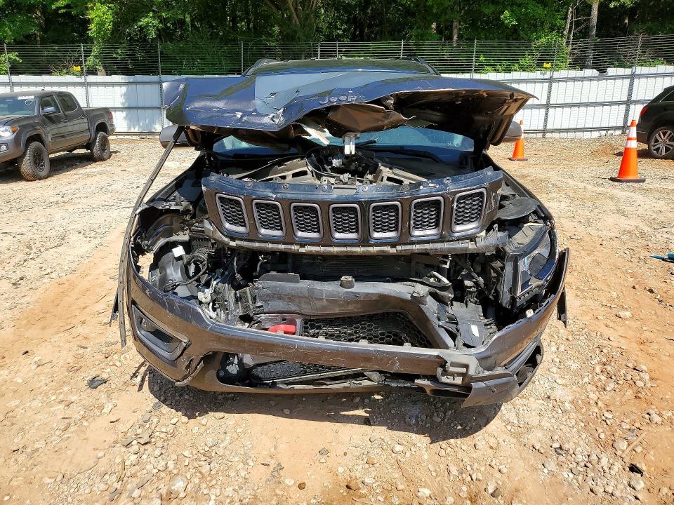 2019 Jeep Compass მანქანა იყიდება აუქციონზე, vin: 3C4NJDDB0KT645226, აუქციონის ნომერი: 53401566