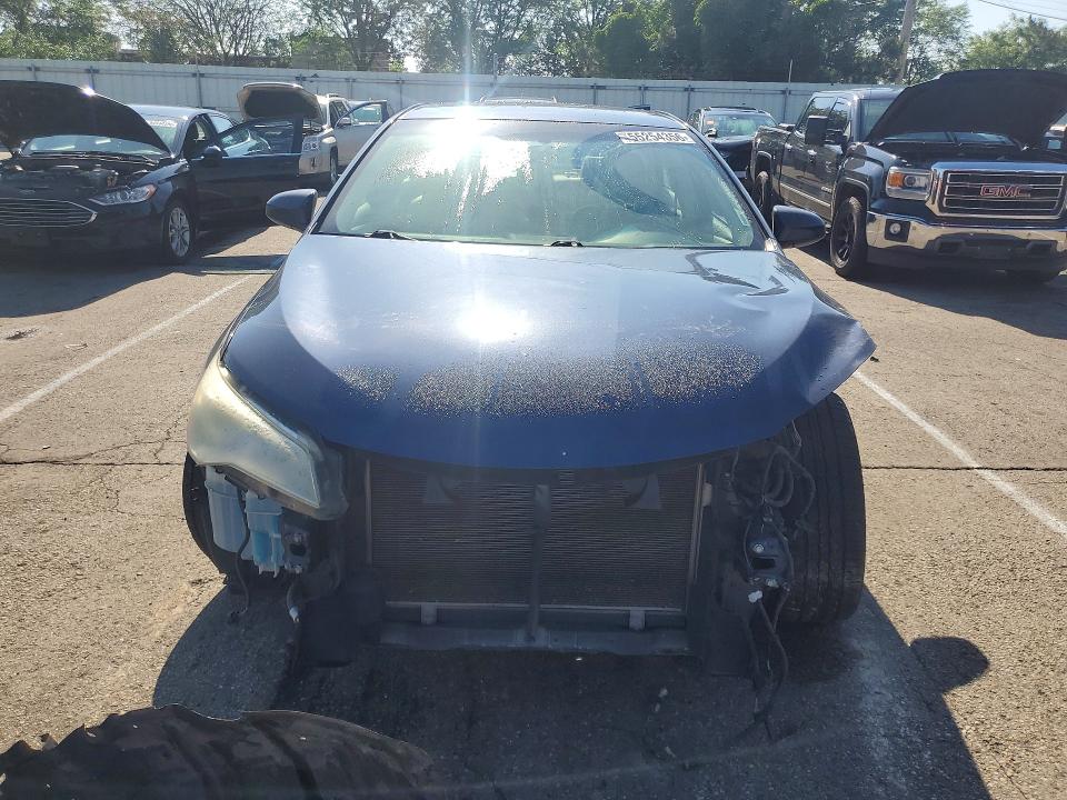55254356 :رقم المزاد ، 4T4BF1FK1FR468067 vin ، 2015 Toyota Camry مزاد بيع