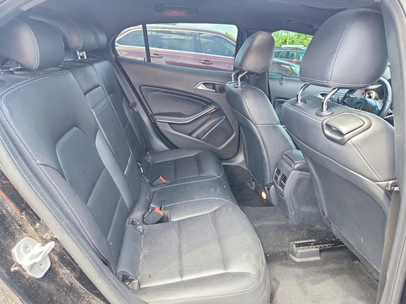 52032346 :رقم المزاد ، WDCTG4GB8HJ286204 vin ، 2017 Mercedes-benz Gla مزاد بيع