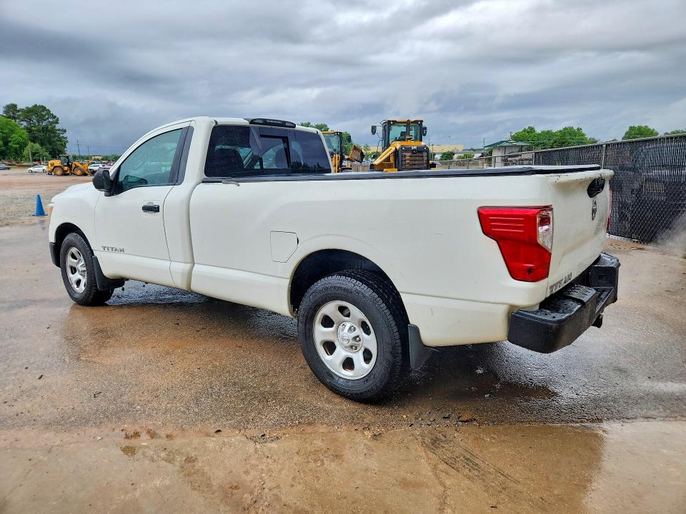 52826386 :رقم المزاد ، 1N6AA1R78HN571688 vin ، 2017 Nissan Titan مزاد بيع