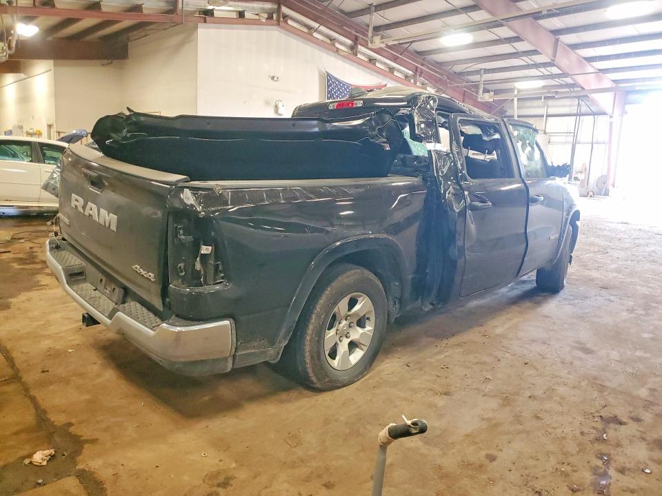 52681886 :رقم المزاد ، 1C6RRFFG5SN185809 vin ، 2025 Ram 1500 مزاد بيع