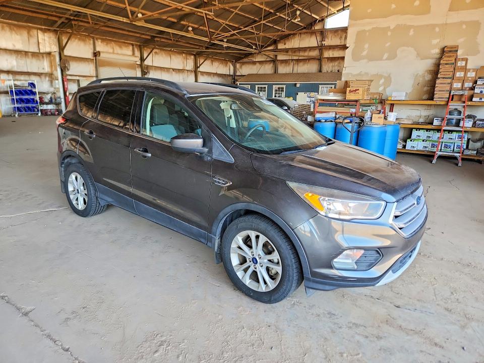2018 Ford Escape მანქანა იყიდება აუქციონზე, vin: 1FMCU0GD5JUB85405, აუქციონის ნომერი: 55099966