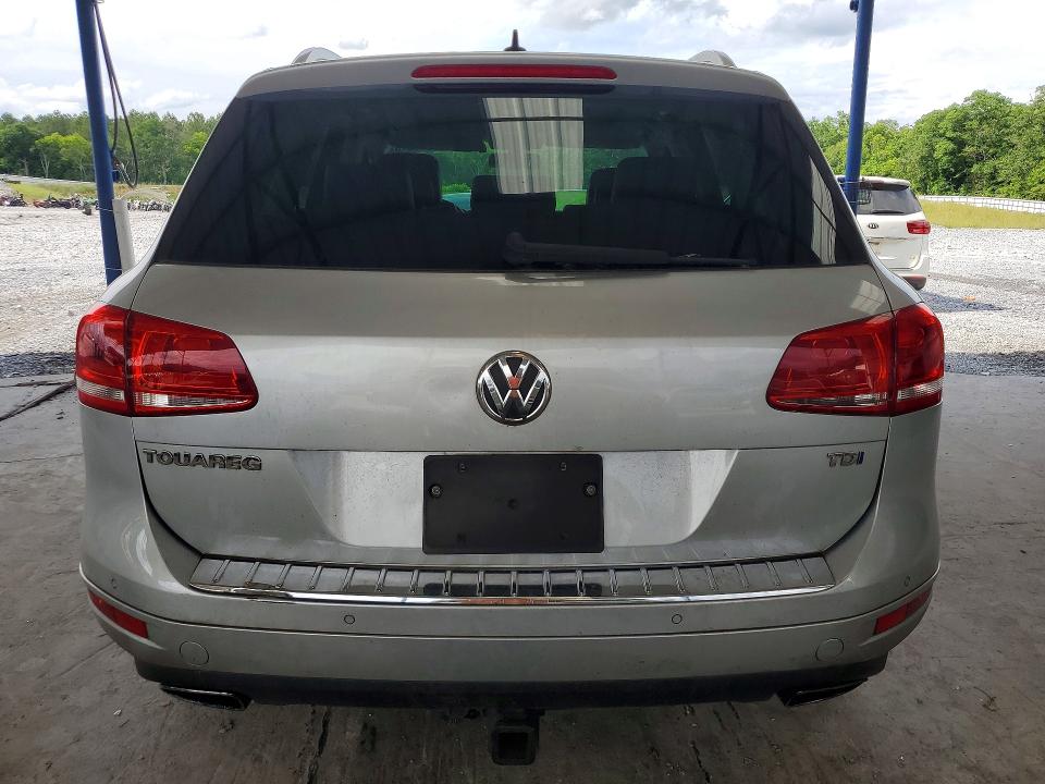 55229316 :رقم المزاد ، WVGFK9BP6CD005330 vin ، 2012 Volkswagen Touareg مزاد بيع