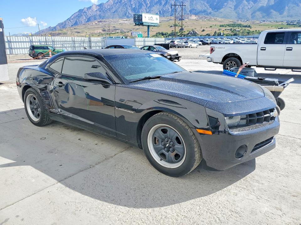 2013 Chevrolet Camaro მანქანა იყიდება აუქციონზე, vin: 2G1FA1E33D9239899, აუქციონის ნომერი: 53261536